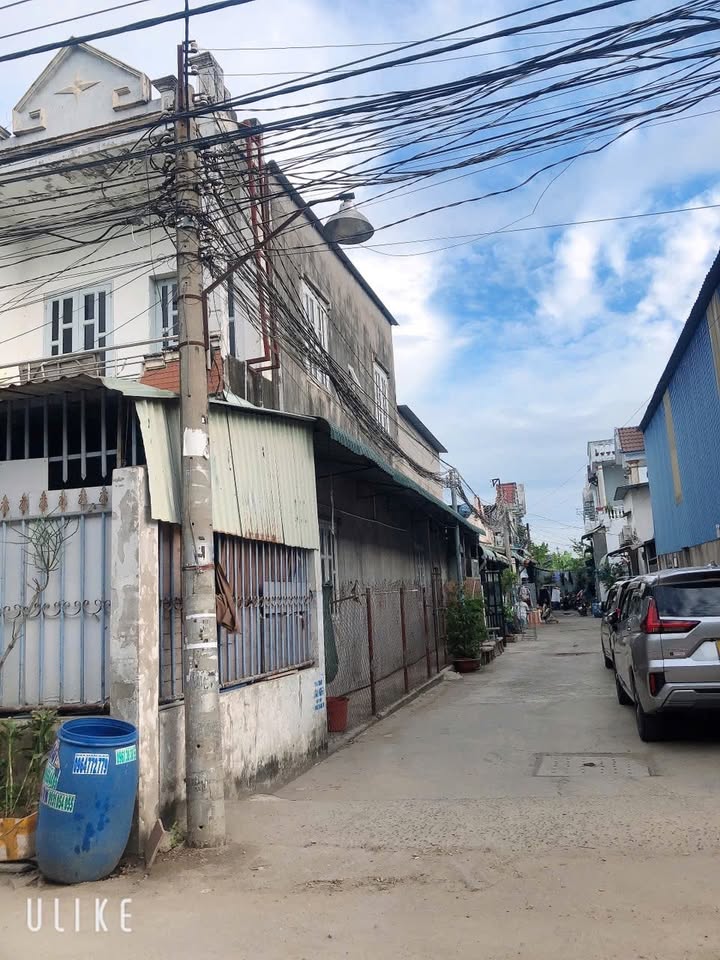 Nhà lầu trệt Thuận An 100m² giá 3.8 tỷ - An ninh, tiện ích đầy đủ!