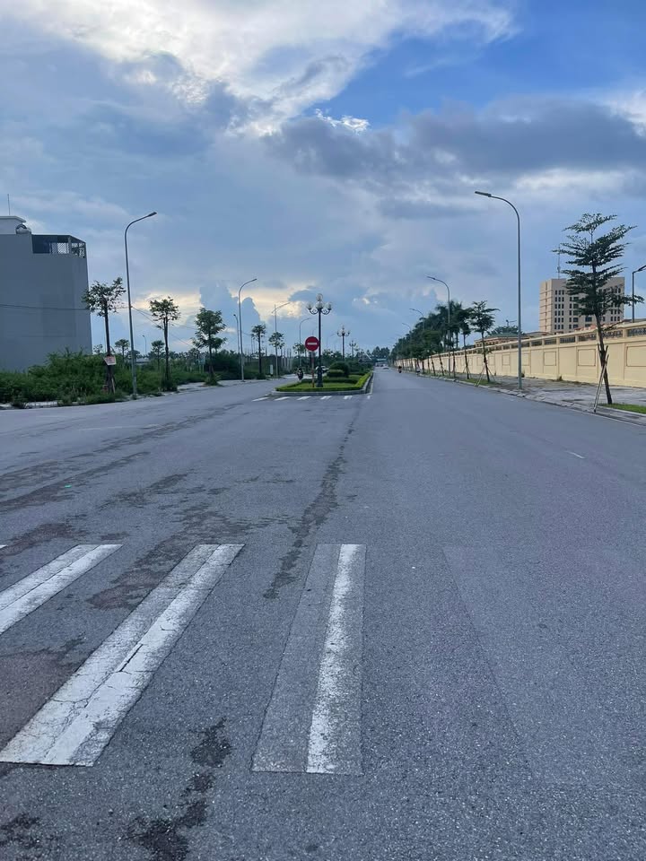 Đất nền Khu đô thị Nguyễn Công Chứ, Lộc Vượng, 110m² - Vị trí đẹp, gần hồ Đầm Bét