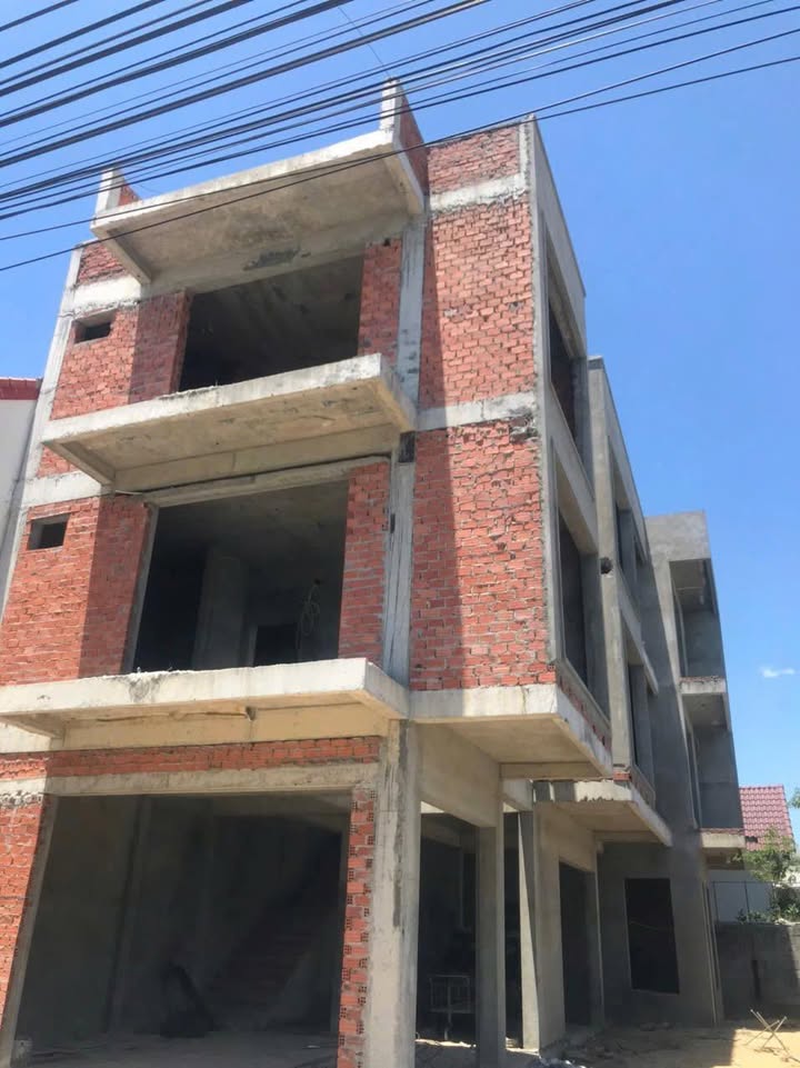 Bán Villa Phần Thô Lê Thánh Tông Hội An 256m² giá 8.9 tỷ - Tiềm năng nghỉ dưỡng cao!