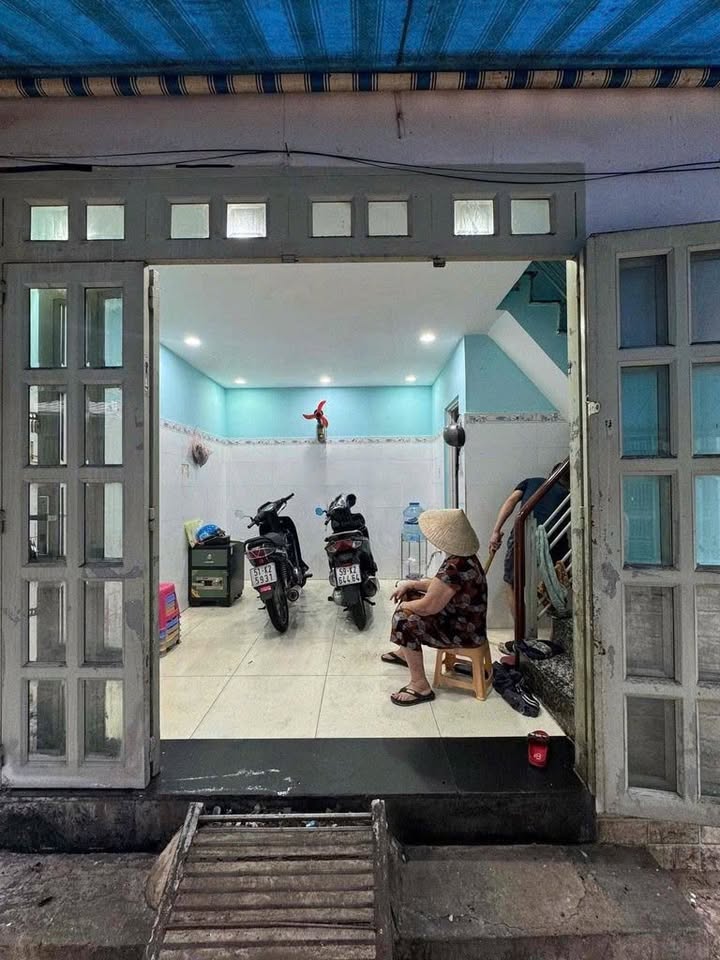 Nhà cho thuê nguyên căn Hẻm 368 Lê Hồng Phong Q.10 - 12 triệu/tháng, đầy đủ tiện nghi!