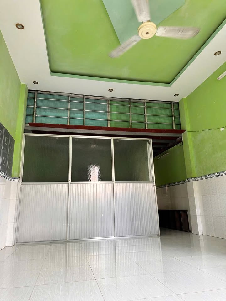 Nhà cho thuê Phùng Hưng quận 5 48m² giá 4 triệu - Khu dân cư sầm uất!