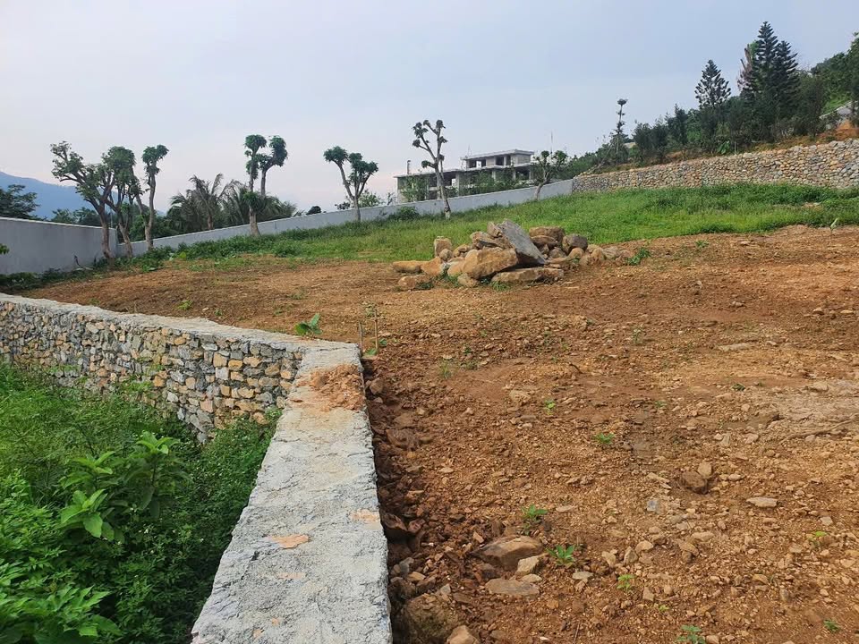 Đất nền Tiến Xuân 1800m² giá 18 tỷ - View núi thoáng mát, ô tô đỗ cửa!