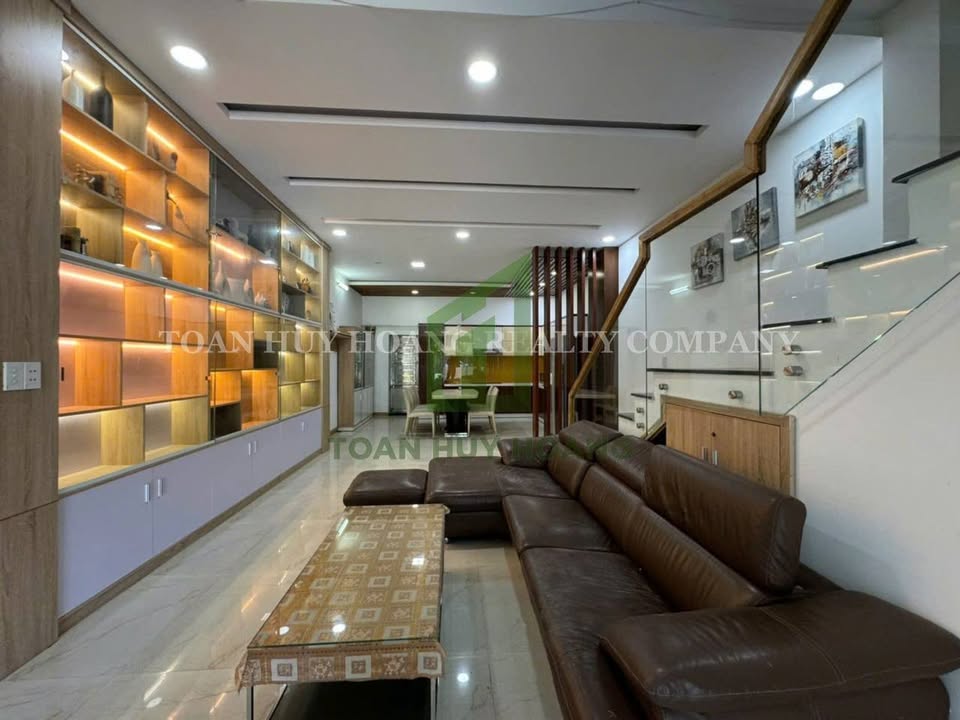 Nhà cho thuê 3 phòng ngủ tại Mỹ An, Ngũ Hành Sơn - Giá chỉ 21 triệu/tháng!