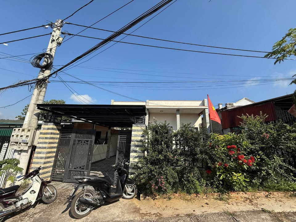 Nhà cấp 4 Mường La 330m² giá 1 tỷ - Sổ đỏ chính chủ, xây mới!