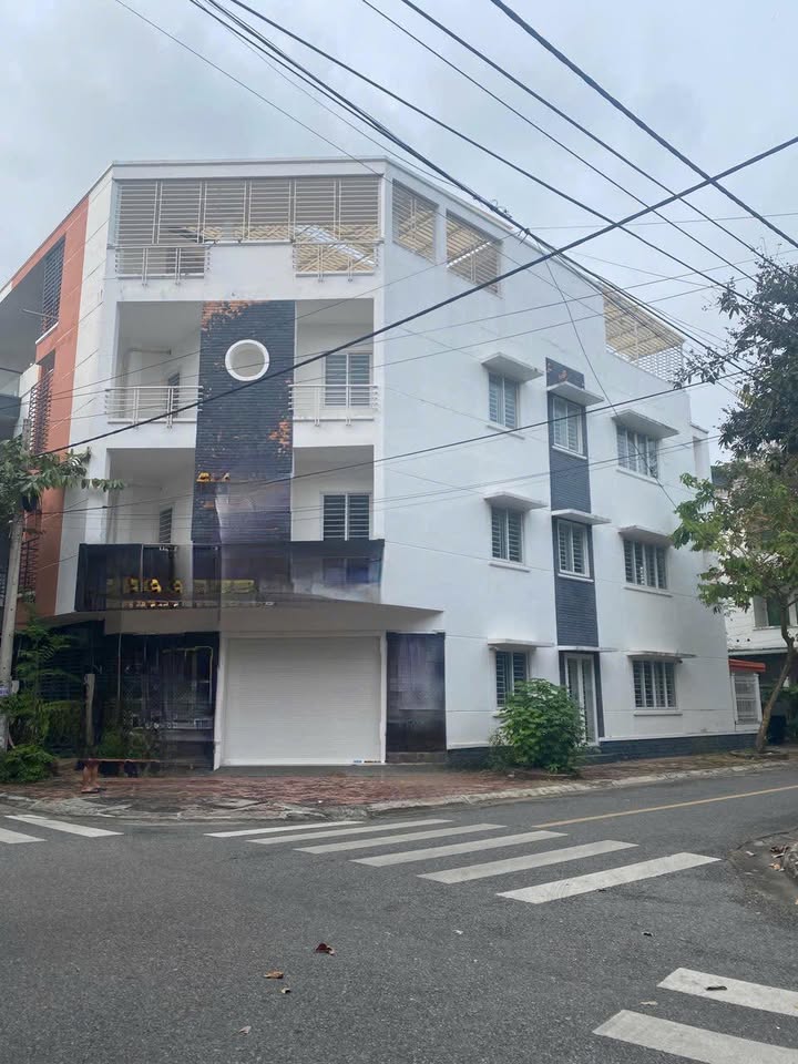 Nhà góc 2 mặt tiền cho thuê tại Ngã Tư Nội Khu H20, Phước Hưng - Giá chỉ 15 triệu/tháng!