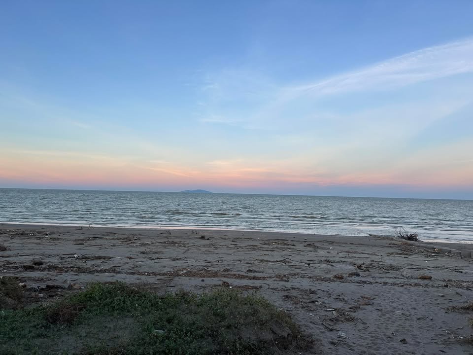 Nhà phố đường Vòng Cầu Niệm, quận Lê Chân, 42m² giá 2.05 tỷ - Tiềm năng sinh lời cao!