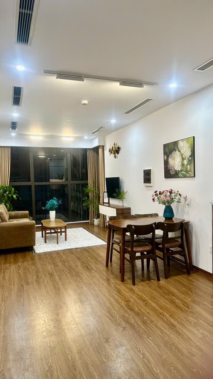 Căn hộ 77m² tại Cầu Giấy - Thiết kế hiện đại, sẵn sàng vào ở!