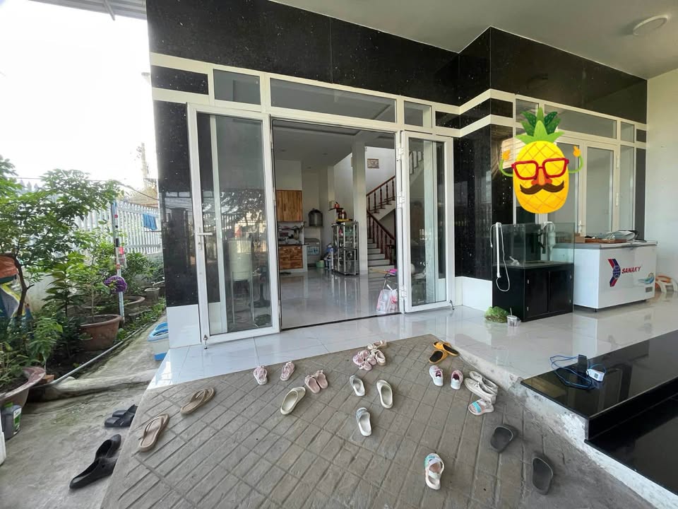 Nhà phố Phú Trinh, Phan Thiết 217m² giá 6.9 tỷ - Đậu ô tô thoải mái!