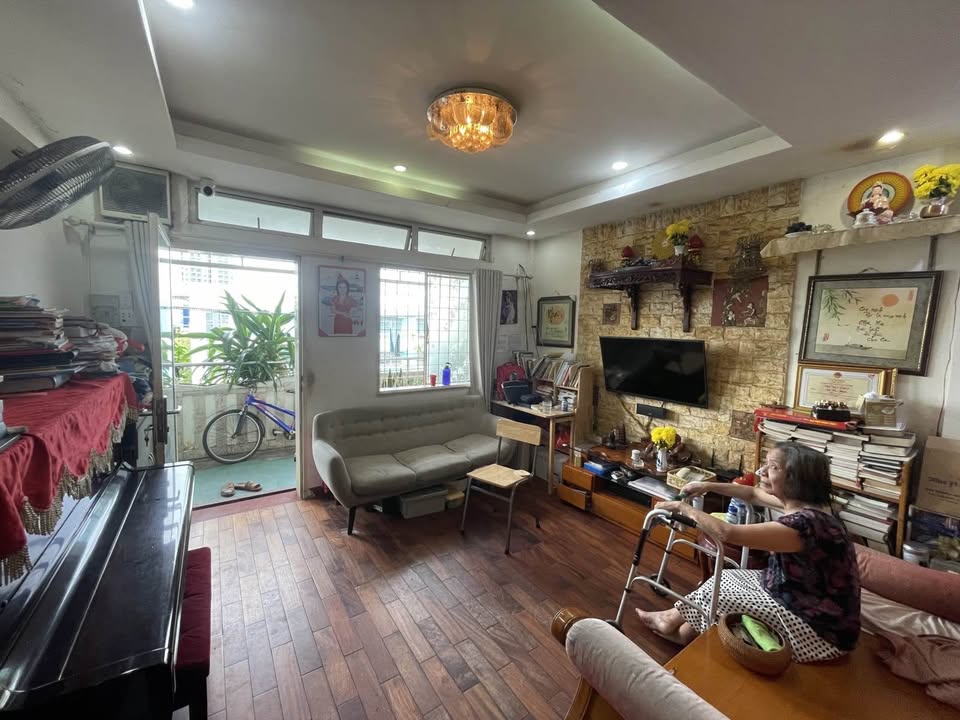 Căn hộ 1PN đường Huỳnh Văn Chính, Tân Phú 44m² giá 2 tỷ - Cơ hội đầu tư tuyệt vời!