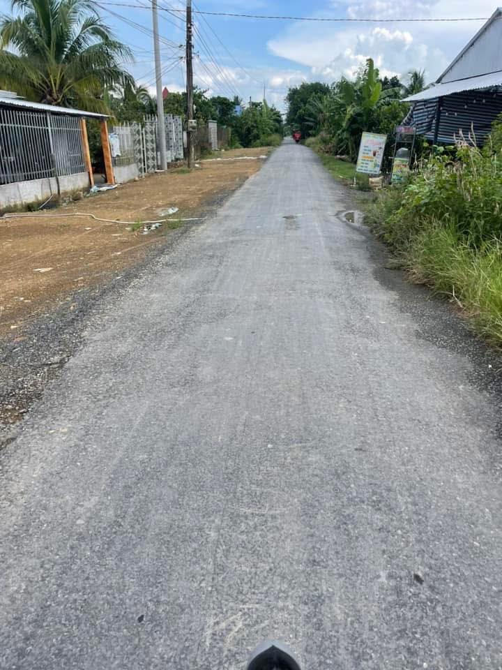 Đất mặt tiền Huyện lộ 72, Cái Bè, 1.2 công giá 2.3 tỷ - Đầu tư sinh lời ngay!