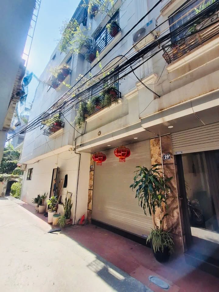 Nhà riêng Thạch Bàn Long Biên 51,8m² giá 11,5 tỷ - Đẹp, ở ngay!