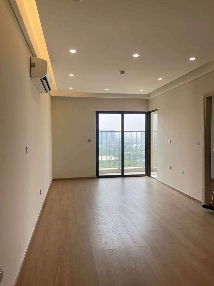 Chung cư Moonlight 1 Hoài Đức 93m² giá 12 triệu - Ban công thoáng mát hướng Đông Nam!