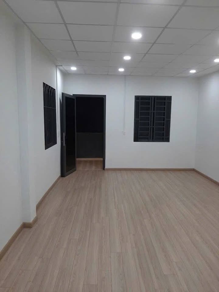 Nhà cho thuê mặt tiền đường số 3, Bình Tân 40m² giá 9 triệu - Đầy đủ tiện nghi!