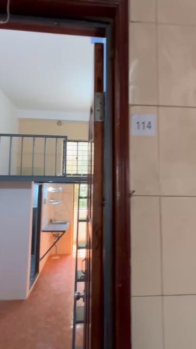 Căn hộ cho thuê tại Bình Tân 30m² giá 3.3 triệu - Ban công riêng thoáng mát!