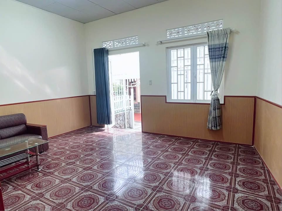 Nhà riêng tại Phường 3, Đà Lạt 75m² giá 2.2 tỷ - Vị trí đẹp, yên tĩnh!