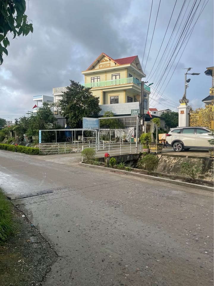 Đất nền Hồng Phong Đông Triều 99m² giá chỉ 1 tỷ - Cơ hội đầu tư tuyệt vời!