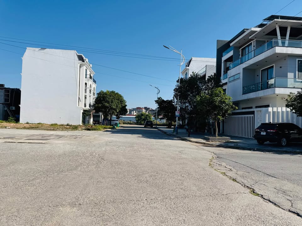Đất nền đường Biên, Móng Cái, 86m² giá 2.1 tỷ - Tiềm năng tăng giá vượt trội!