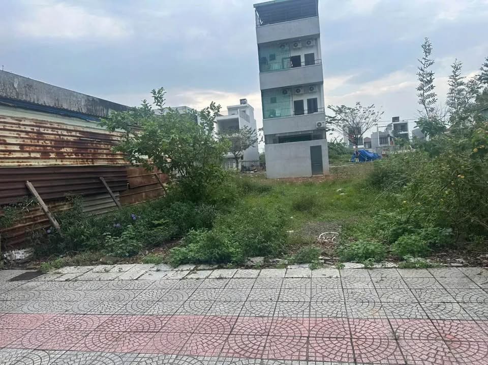 Đất nền đẹp Đà Nẵng 110m² giá 5.75 tỷ - Đầu tư sinh lời tại vị trí đắc địa!