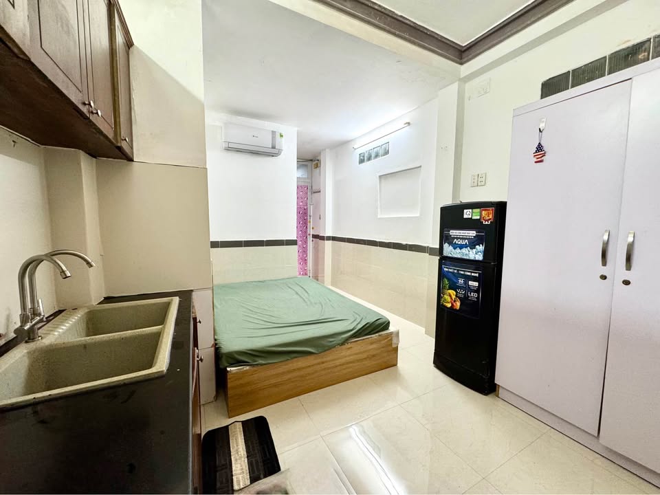 Phòng trọ cho thuê đường Nguyễn Thị Huỳnh, Phú Nhuận 1PN giá chỉ 4.x triệu - An ninh, thuận tiện đi lại!