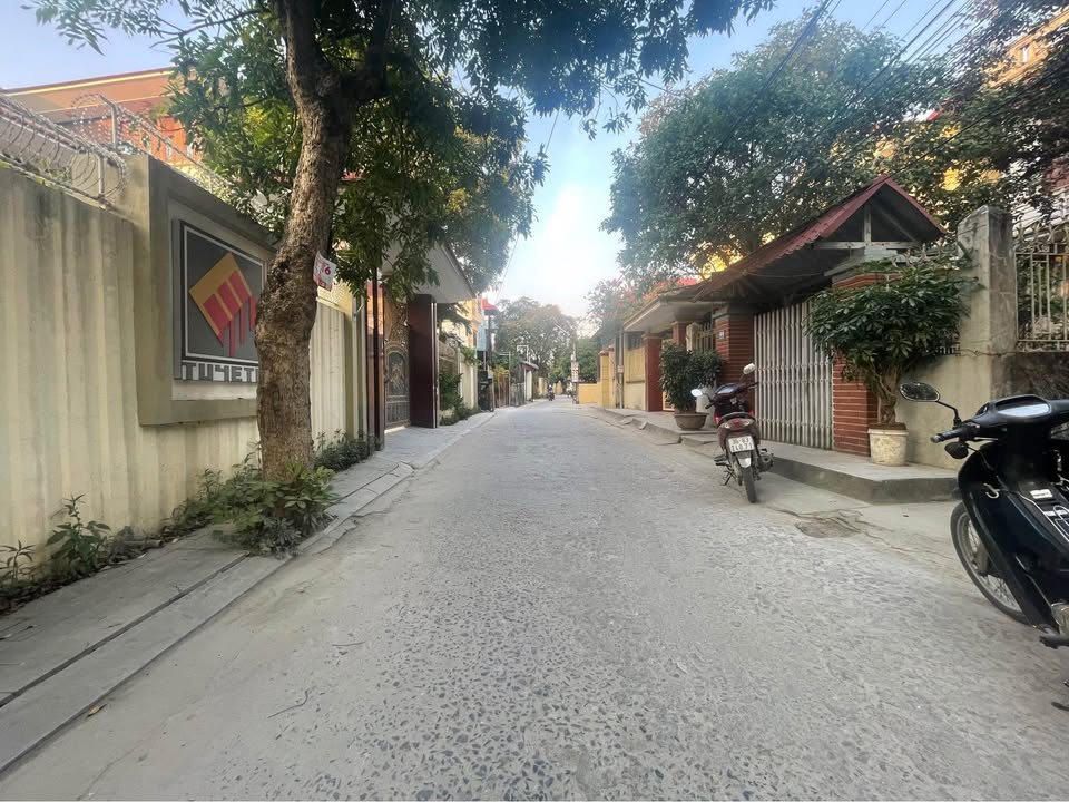 Nhà 2 tầng mới xây tại phố Thắng Sơn, An Hưng 106m² giá 2 tỷ - Đầu tư sinh lời tuyệt vời!