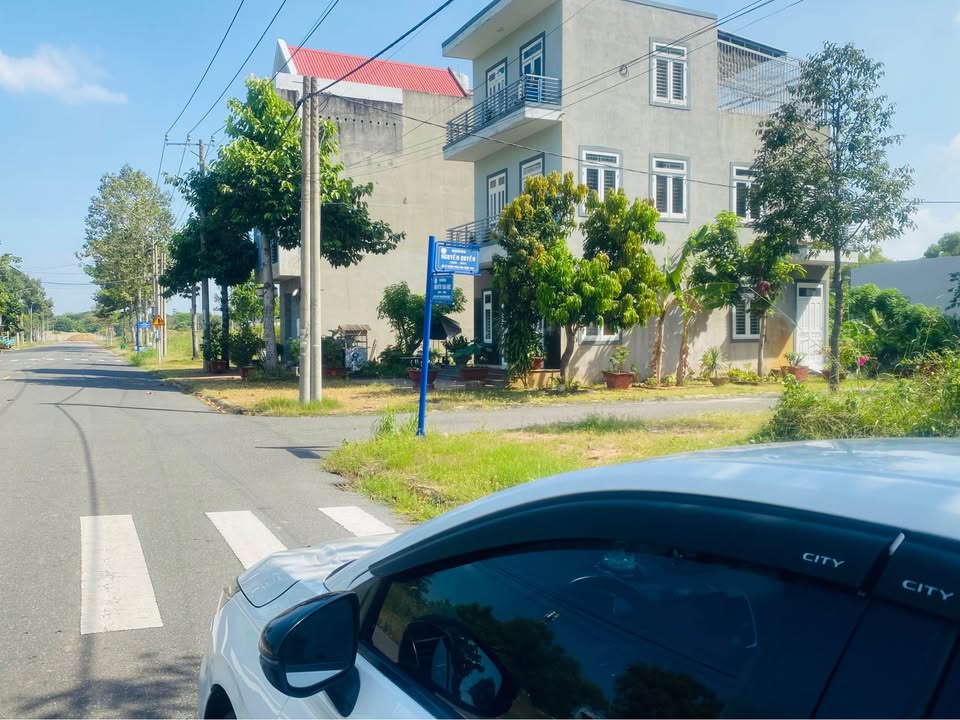 Đất nền Bà Rịa - Mặt tiền đường Nguyễn Quyền 87m² giá 1.95 tỷ - Đầu tư sinh lời ngay!