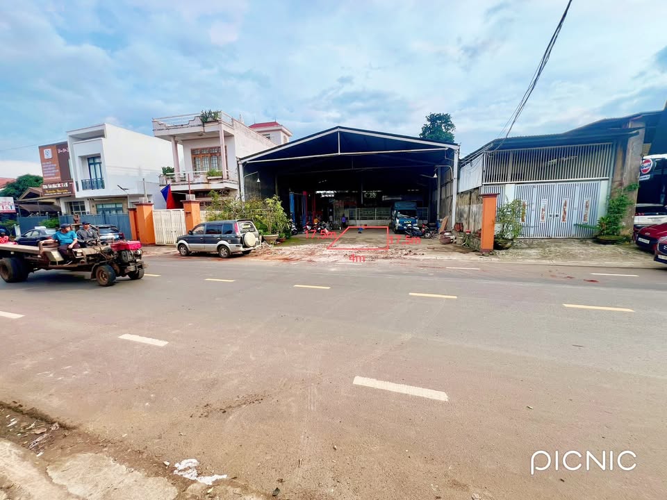 Đất mặt tiền kinh doanh đường Hùng Vương, Buôn Ma Thuột 70m² giá 4.68 tỷ - Vị trí đắc địa, cơ hội đầu tư tuyệt vời!