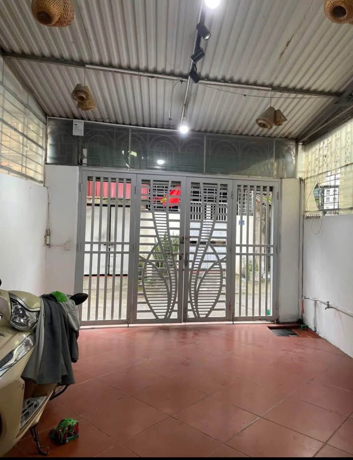 Nhà phố Lê Thanh Nghị, Hải Dương 96.6m² giá 3 tỷ - Ô tô đỗ trong nhà!