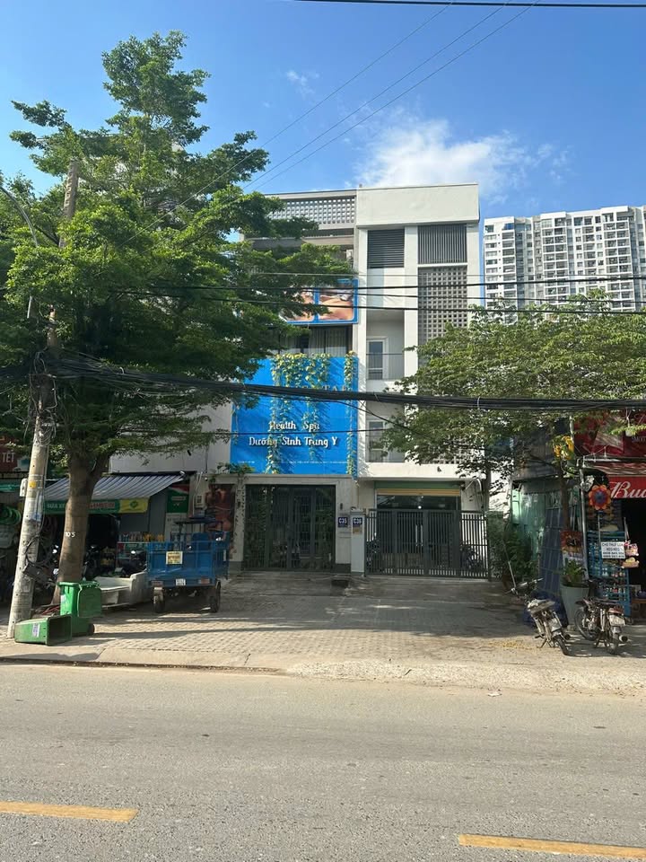 FrontHouse đường Hoàng Quốc Việt 125m² giá thỏa thuận - Cơ hội đầu tư hấp dẫn!