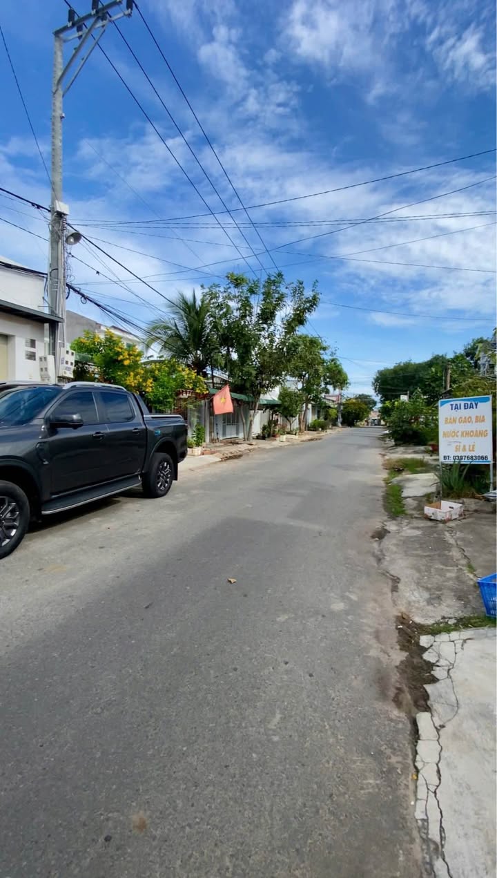 Nhà cấp 4 Tiến Lợi, Phan Thiết 125m² giá 2.3 tỷ - Sổ hồng riêng, thương lượng chính chủ!