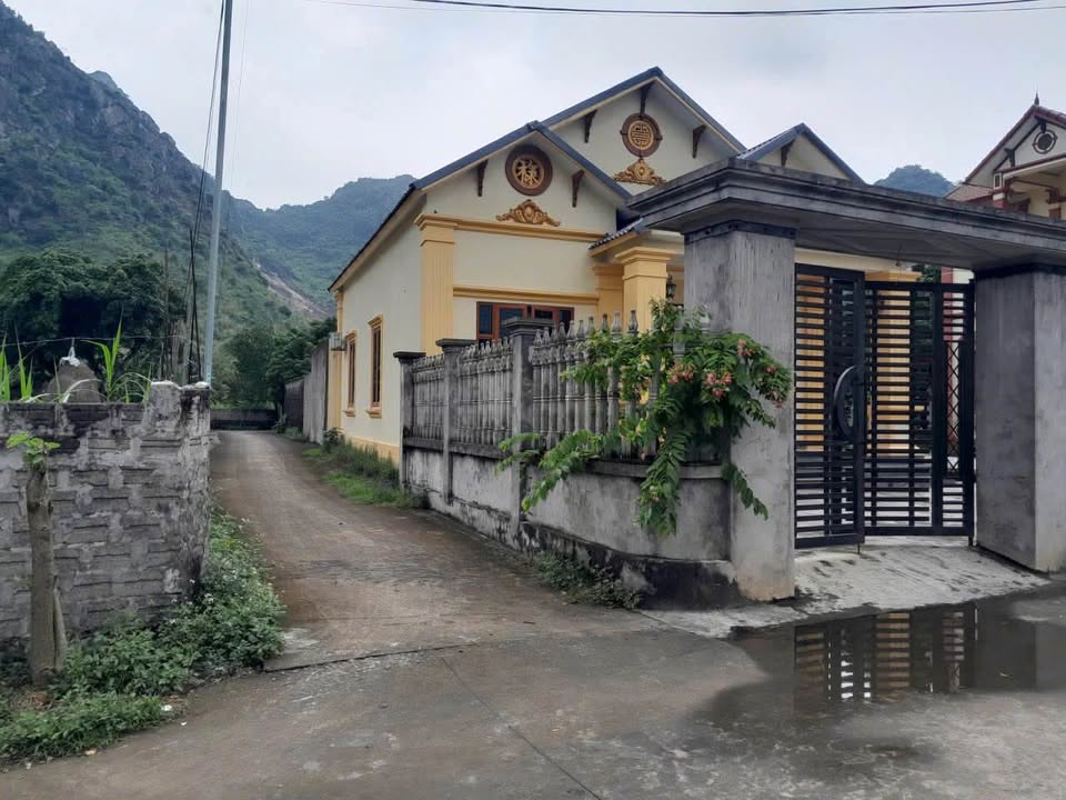 Nhà bán Phú Sơn Nho Quan 500m² giá 2 tỷ - Đầu ve 2 mặt tiền