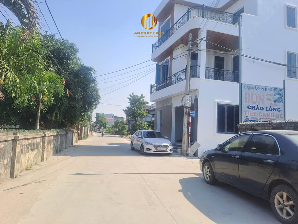 Lô đất mặt ngõ 141 Trần Quang Khải 61.2m² giá 2 tỷ - Đường ô tô tránh nhau!