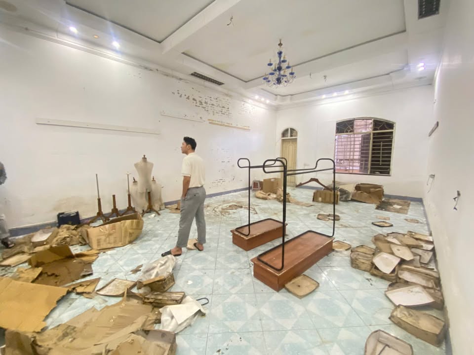 Cho thuê mặt bằng Trần Phú Vinh 130m² - Vị trí sầm uất, kinh doanh thuận lợi!