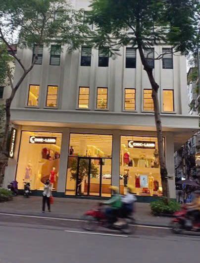 Cho thuê nhà phố Thái Hà Đống Đa 280m² - Diện tích rộng, mặt tiền lớn thích hợp kinh doanh