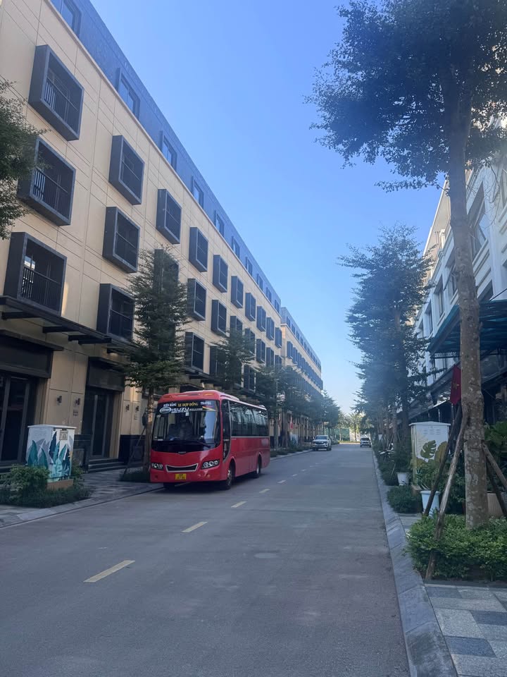 Shophouse Apec 5 tầng Quốc lộ 1A 88m² giá 4 tỷ - Cơ hội đầu tư hấp dẫn!