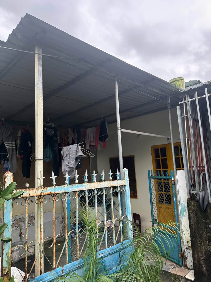 Nhà cấp 4 đường Âu Cơ, Liên Chiểu, Đà Nẵng 69m² giá 1.65 tỷ - Gần chợ, sẵn sàng ở ngay!