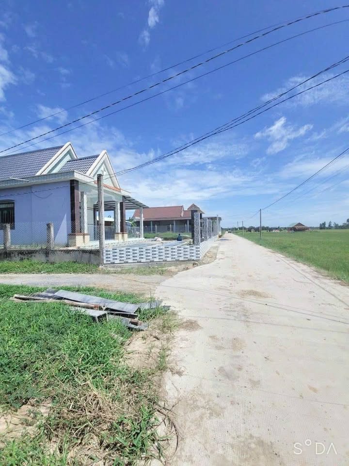 Đất thổ cư 250m² tại xã Bình Thành, Đức Huệ, Long An - Giá chỉ 680 triệu, cơ hội đầu tư tuyệt vời!