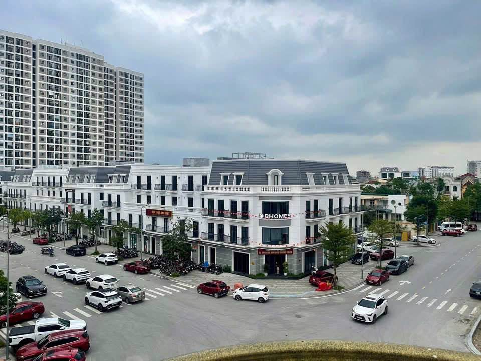 Văn phòng cho thuê tại Vinh 120m² giá 10 triệu - Vị trí trung tâm dễ tuyển dụng!