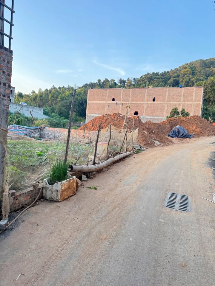 Đất nền thổ cư Nam Sơn Bắc Ninh 67.1m² giá chỉ 2 tỷ - Cơ hội đầu tư hấp dẫn!