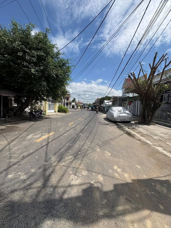 Mặt tiền kinh doanh tại thị trấn Vạn Giã 87.5m² giá 2.5 tỷ - Cơ hội đầu tư tuyệt vời!