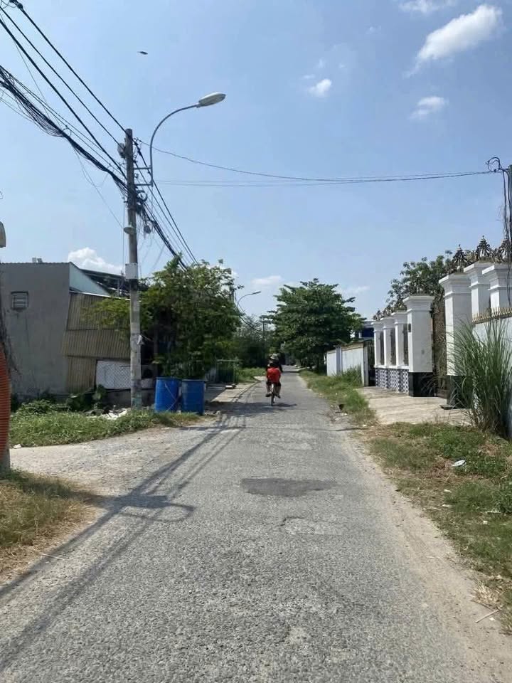 Đất thổ cư Tân Hiệp Hóc Môn 138m² giá 4.5 tỷ - Đầu tư sinh lời hấp dẫn!