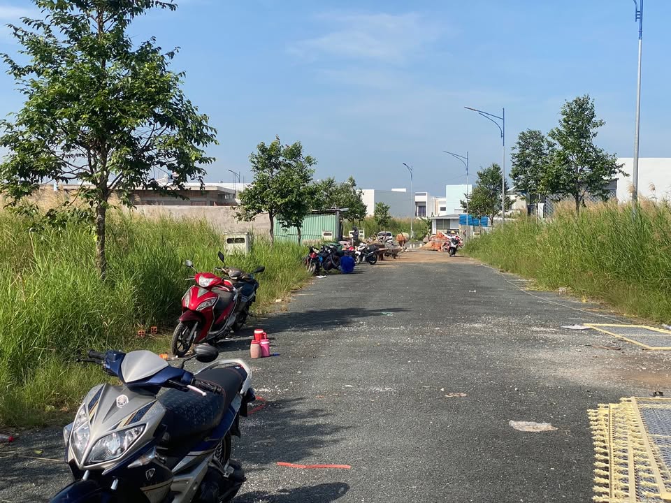 Đất nền KDC Tân Xuyên, Cà Mau 125m² giá chỉ 885 triệu - Sổ đỏ chính chủ!