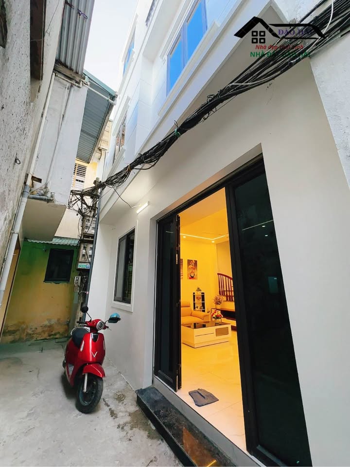 Nhà 3 tầng chính chủ tại Lê Hồng Phong, Thái Bình - Giá chỉ từ 1.1 tỷ!