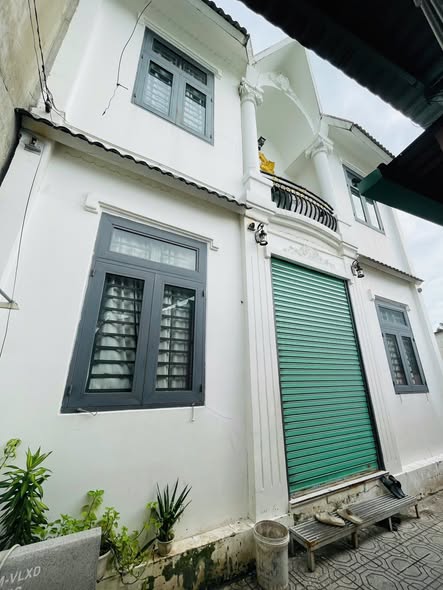 Nhà lầu 3 phòng ngủ tại Lái Thiêu, Bình Dương, 100m² - Giá chỉ 2.485 tỷ!