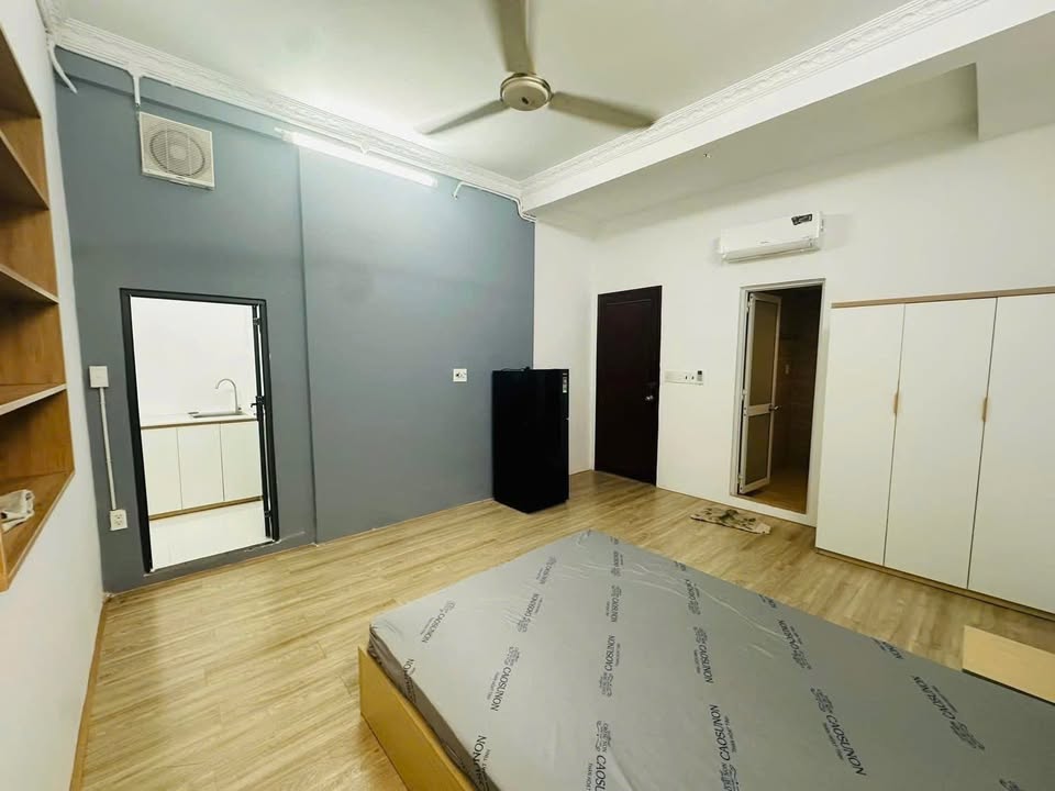 Căn hộ 1PN tách bếp tại Núi Thành, Tân Bình - Giá thỏa thuận, sẵn sàng cho thuê!