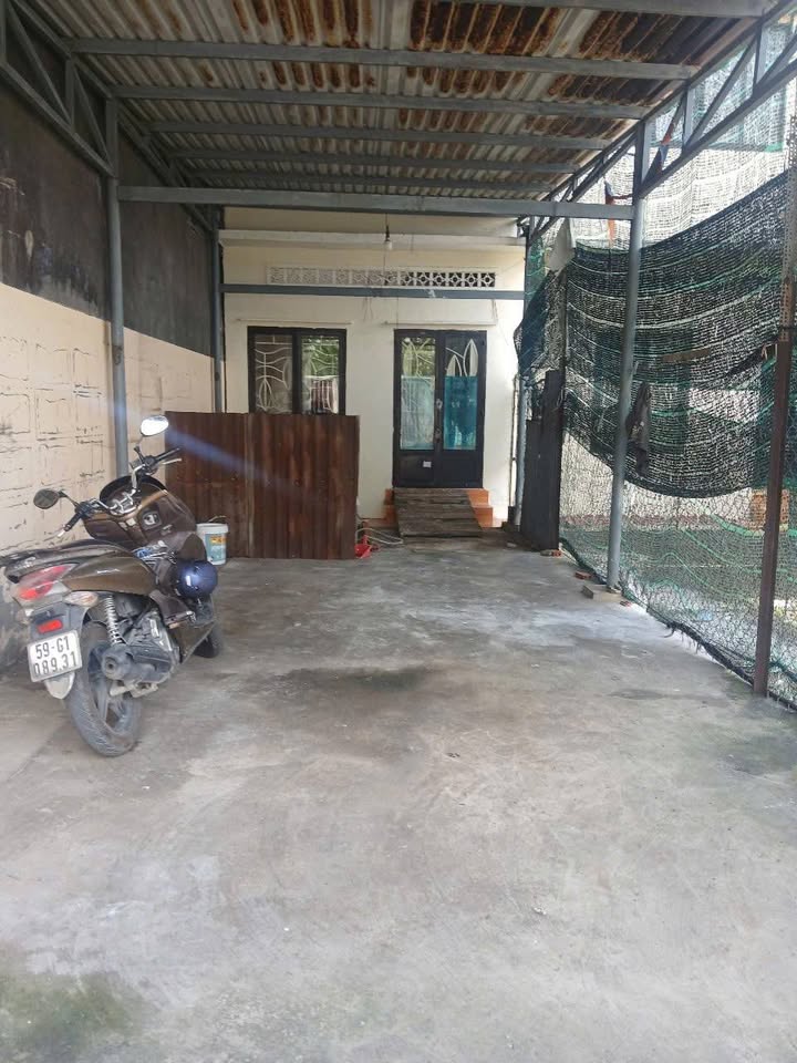 Đất nền Hẻm 520 Hiệp Bình Phước 80m² giá 5.5 tỷ - Bán gấp, tặng nhà C4!