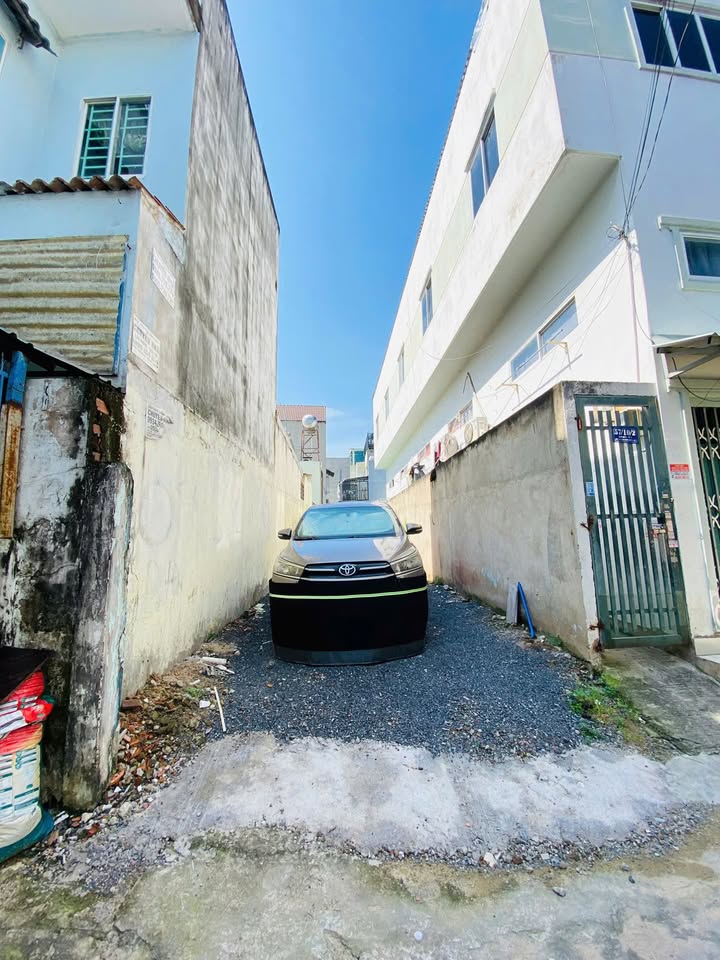 Đất đường ô tô Tăng Nhơn Phú B, Quận 9 110m² giá chỉ 4.5 tỷ - Cơ hội vàng đầu tư!