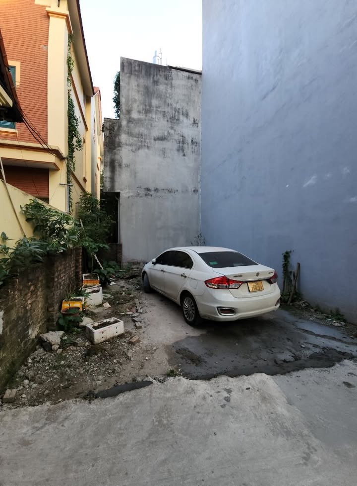 Đất nền Đông Ngạc 50m² giá 8 tỷ - Ô tô vào tận đất, vị trí đắc địa!