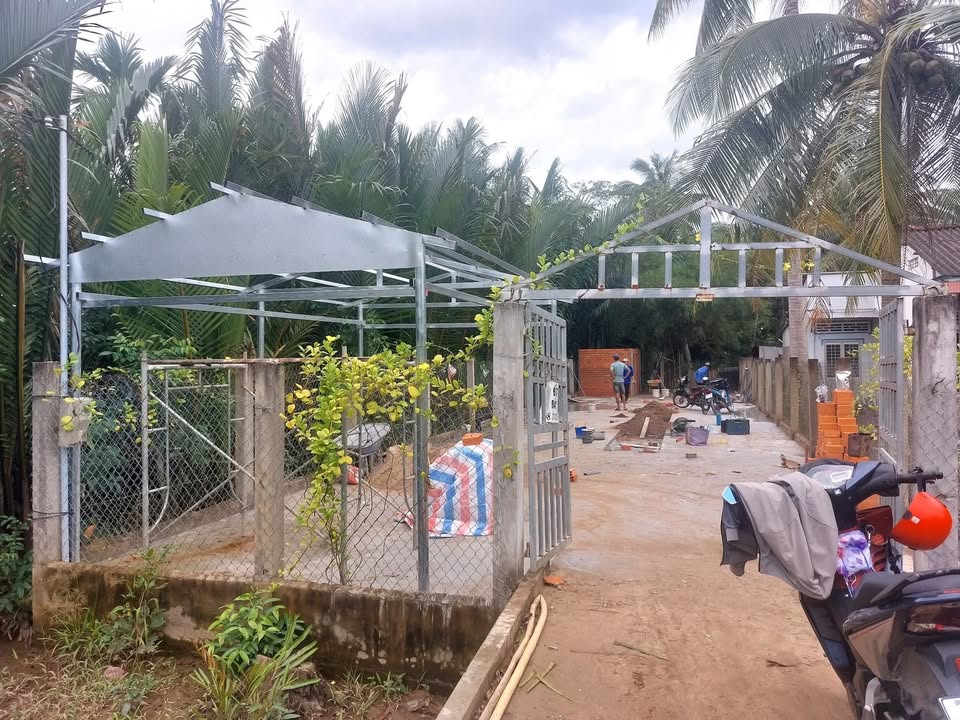 Nhà mặt tiền đường 3.5m xã Thành An, Mỏ Cày Bắc, 220m² giá 2 tỷ - Thương lượng ngay!