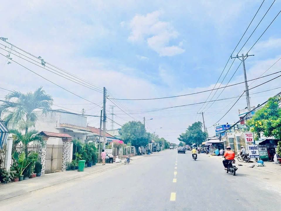 Đất vườn Thạnh Hoà Bến Lức 500m² giá chỉ 365 triệu - View sông siêu đẹp!