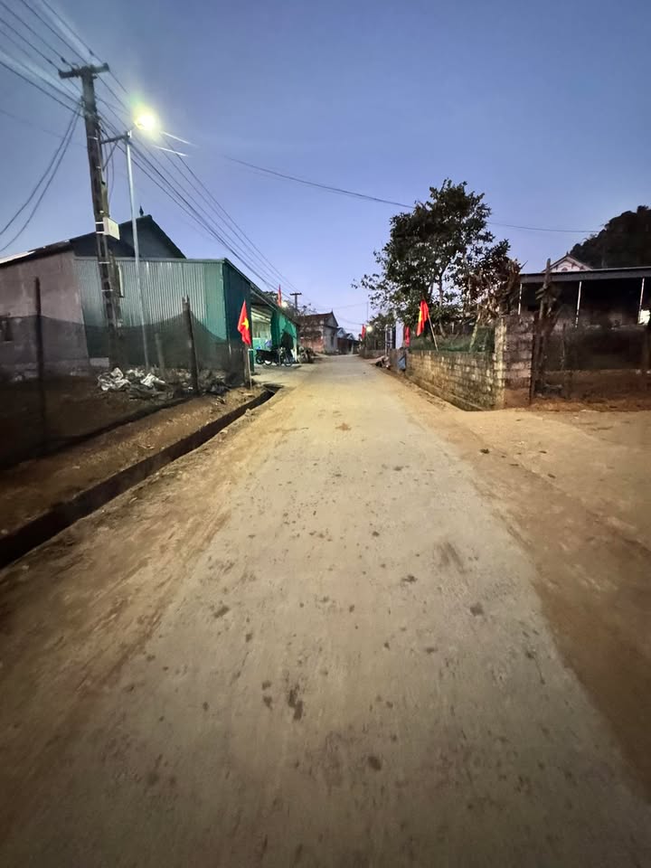 Đất đẹp 1.200m² Phường Vân Sơn giá 1 tỷ - Cơ hội đầu tư tuyệt vời!